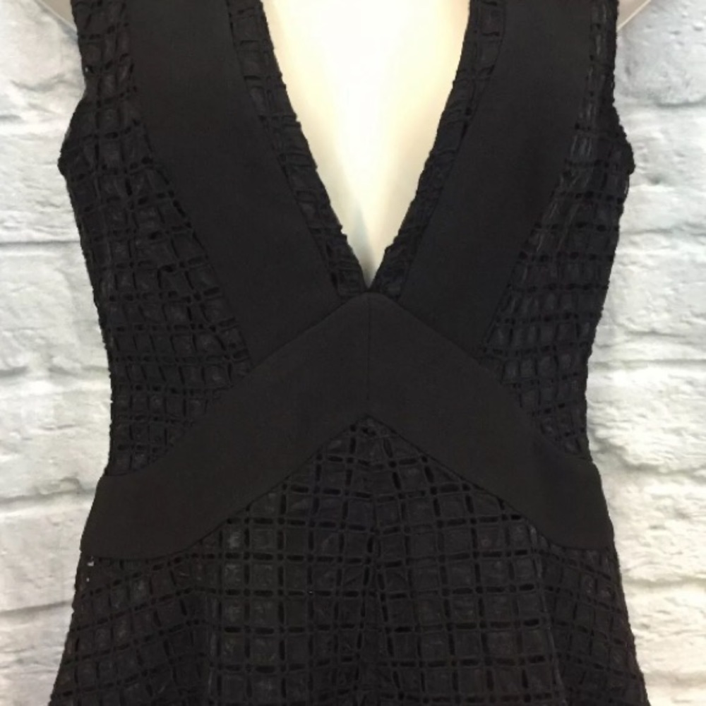 🆕 NWT Finders Keepers Begin Playsuit in Black - Picture 6 of 8